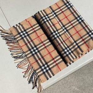Vintage Burberry Lambswool Scarf